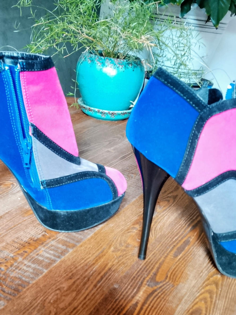 Shi by JOURNEYS Blue, Pink & Gray Colorblock Suede Platform Ankle Boots